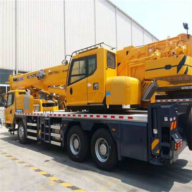 都江堰离这最近出租吊车电话